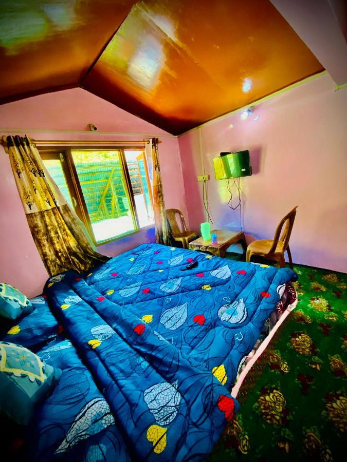 Al Hayat Guest House Pahalgam Luaran gambar